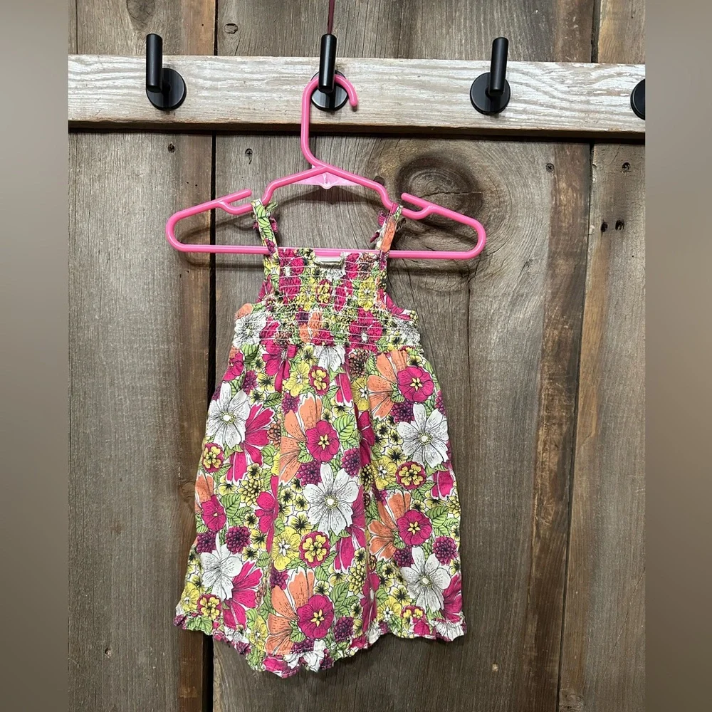 Old Navy Floral Summer Dress in Pink Size Newborn 6-12 months